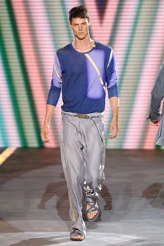 Look 30